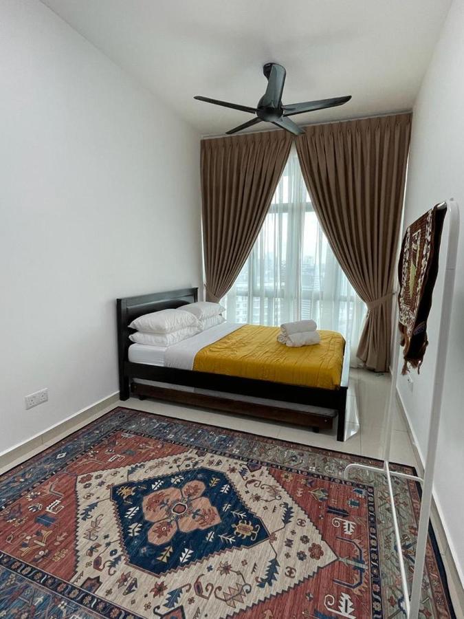 קואלה לומפור Legasi Kampung Baru Guest House By Rumahrehat מראה חיצוני תמונה