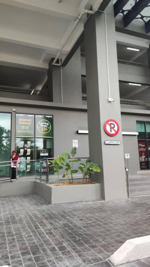 קואלה לומפור Legasi Kampung Baru Guest House By Rumahrehat מראה חיצוני תמונה
